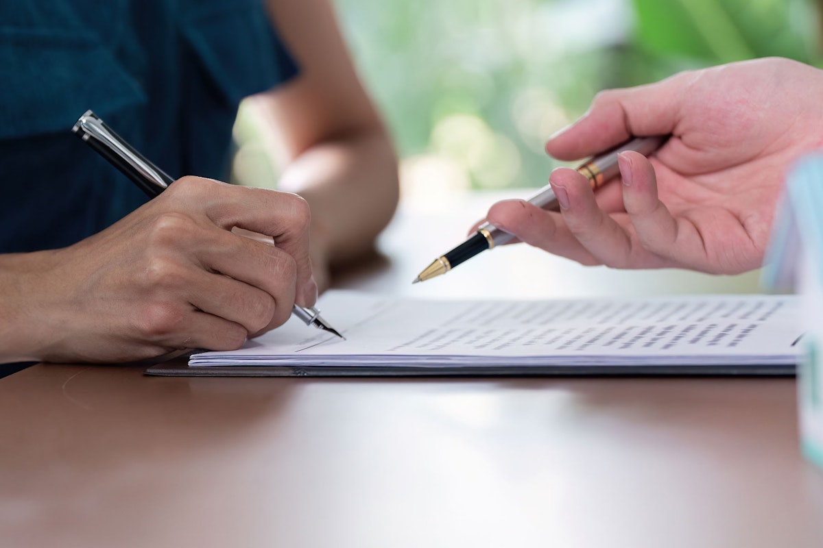 How to Write a Winning Letter of Intent for Commercial Real Estate: Step-by-Step Guide