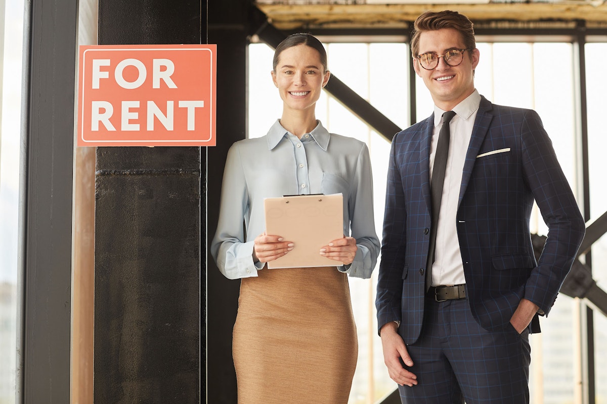 Month-to-Month Lease Agreements: Pros and Cons for Landlords and Tenants