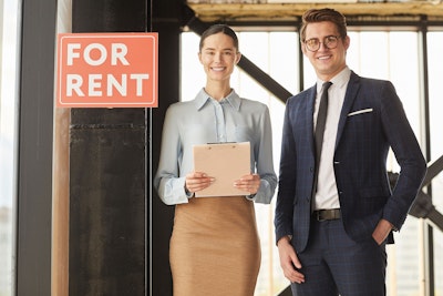 Month-to-Month Lease Agreements: Pros and Cons for Landlords and Tenants